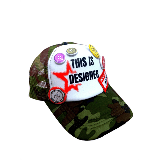 LABEL WH*RE TRUCKER